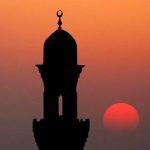 Mekke’nin Sessizliği ve Bir Çocuğun Yükselen İmanı Mekke’nin Sessizliği ve Bir Çocuğun Yükselen İmanı