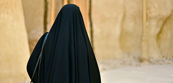 Hz. Nesibe kimdir? Yolumuzu Aydınlatan Yıldızlar